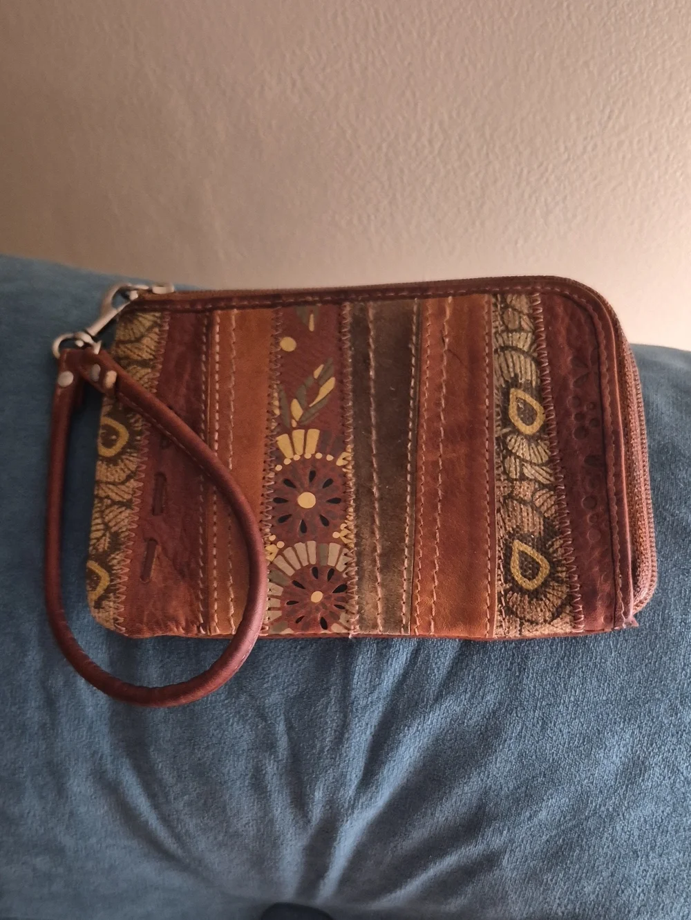 Vintage Fossil Boho Leather Wristlet Wallet Pouch